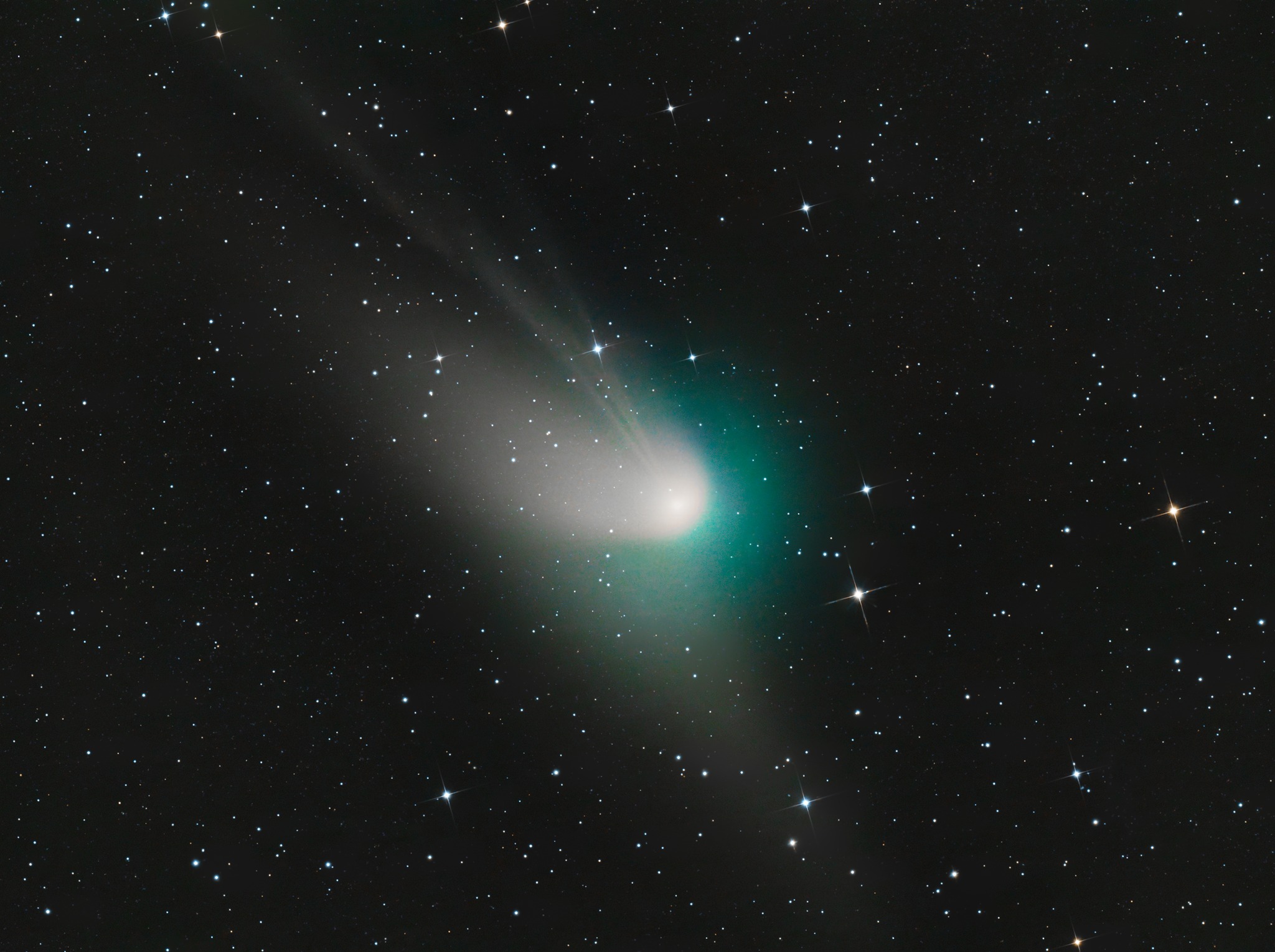 South Okanagan astrophotographer captures amazing photos of green comet | iNFOnews.ca