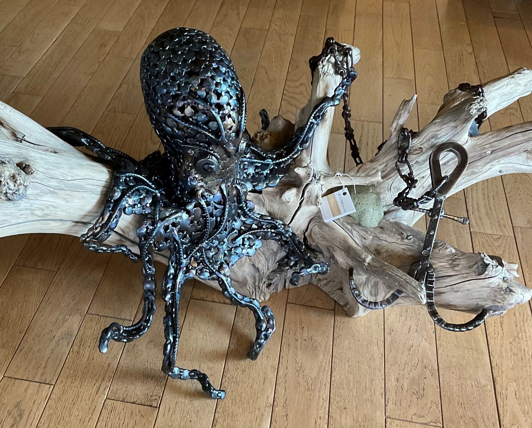 iN PHOTOS: Metal artist makes sculptures out of cutlery and horseshoes near Summerland | iNFOnews.ca iN PHOTOS: Metal artist makes sculptures out of cutlery and horseshoes near Summerland | iNFOnews.ca