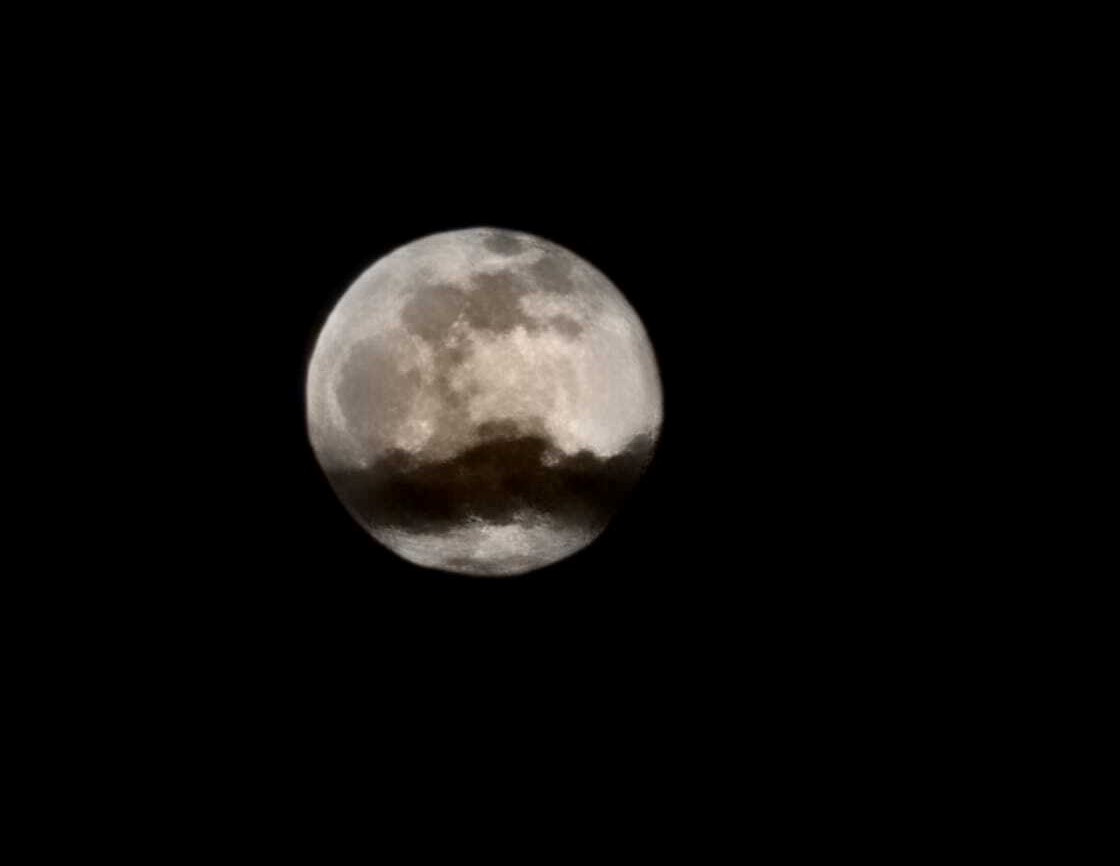 iN PHOTOS: Full moon shines bright over Kamloops, Okanagan | iNFOnews.ca