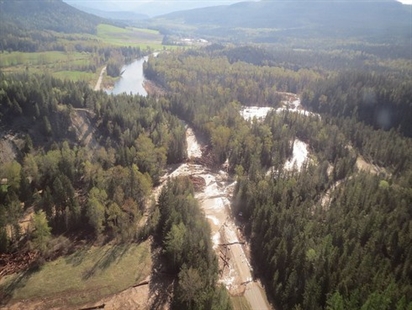 Downpours, wintry weather still grip B.C.'s southern interior regions | iNFOnews.ca