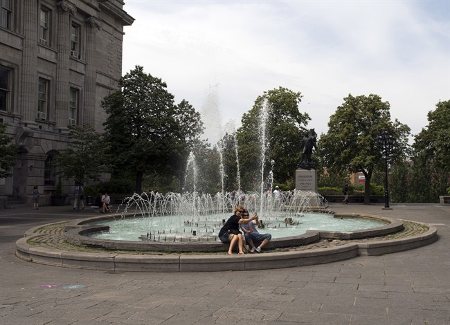 Montreal archeological dig to explore ruins of early prison near city hall | iNFOnews.ca CP34050298