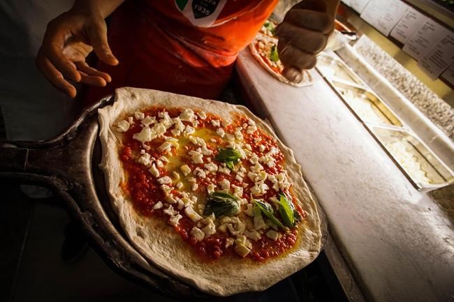 Naples celebrates UNESCO recognition of art of pizza making | iNFOnews.ca