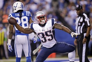 No joke: Jonas Gray emerges as serious runner for Patriots after trying standup comedy | iNFOnews.ca CP30758697