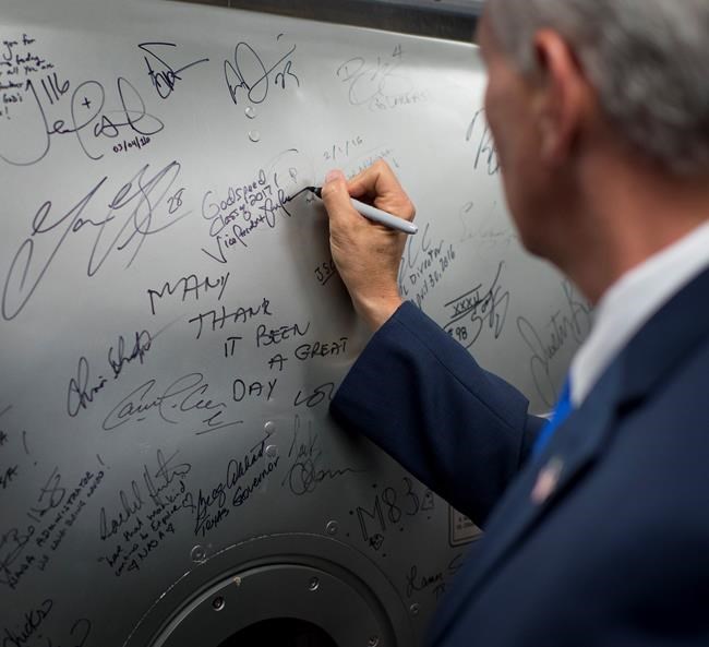 NASA picks 12 new astronauts from crush of applicants | iNFOnews.ca