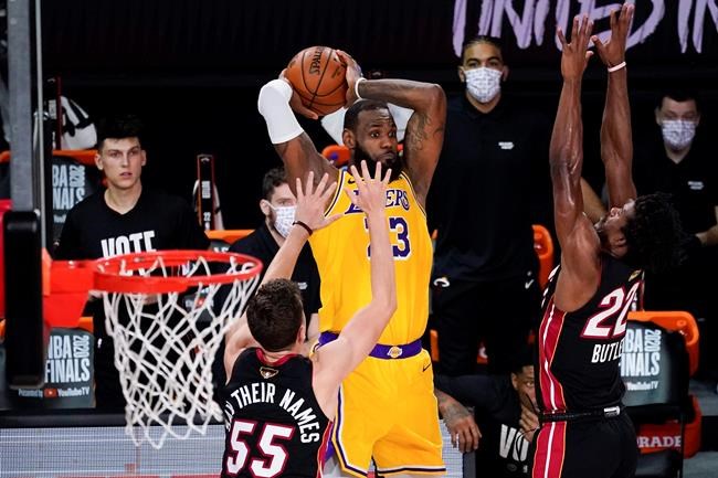 Lakers top Heat 102-96, take 3-1 lead in NBA Finals | iNFOnews.ca