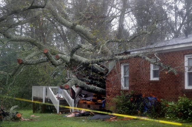 Mother, infant, among several killed by Hurricane Florence | iNFOnews.ca