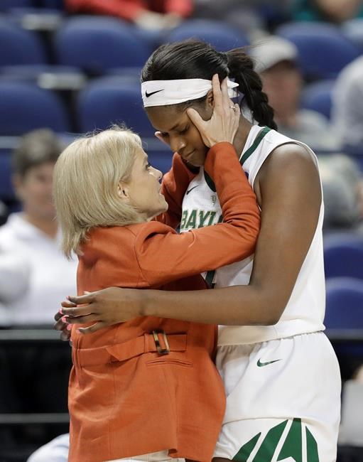 Baylor beats South Carolina 93-68, returns to Elite 8 | iNFOnews.ca