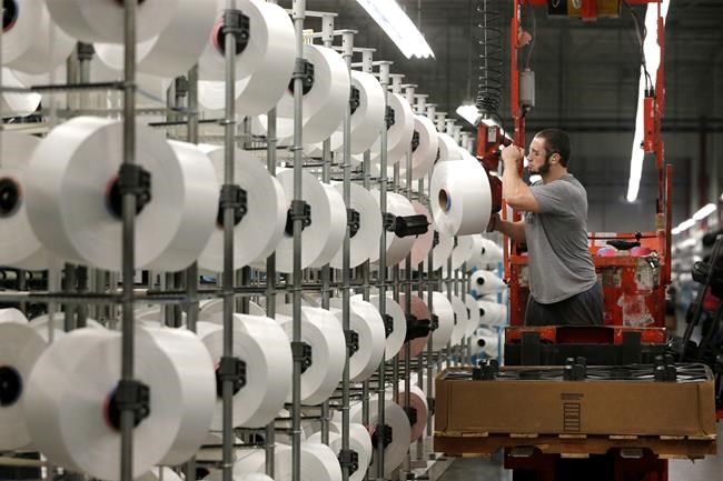 US factories posted fastest growth last month in 2 years | iNFOnews.ca CP1802592462
