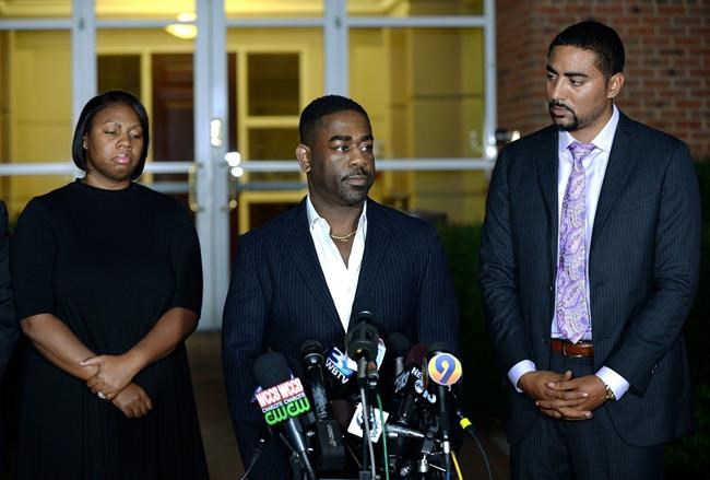 Doubts remain after Charlotte police shooting video released | iNFOnews.ca