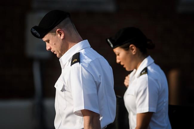 Judge rejects Bergdahl request for White House meeting info | iNFOnews.ca