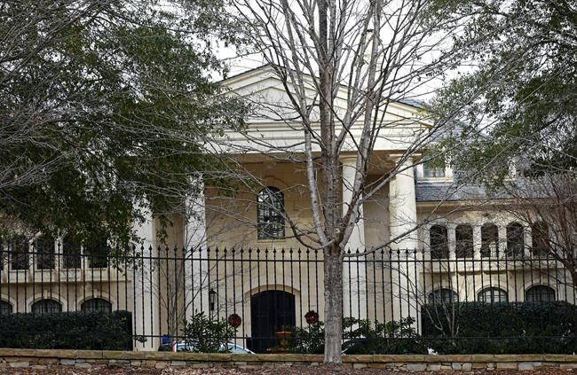 Prosecutors allege fraud, kickbacks and murder-for-hire plot | iNFOnews.ca