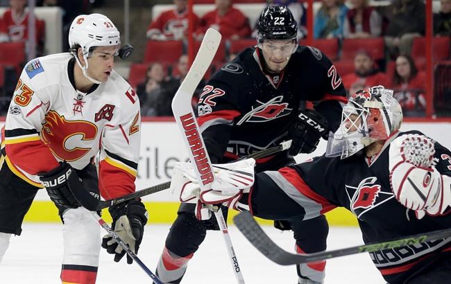Gaudreau has 2 goals and an assist, Flames beat Hurricanes | iNFOnews.ca