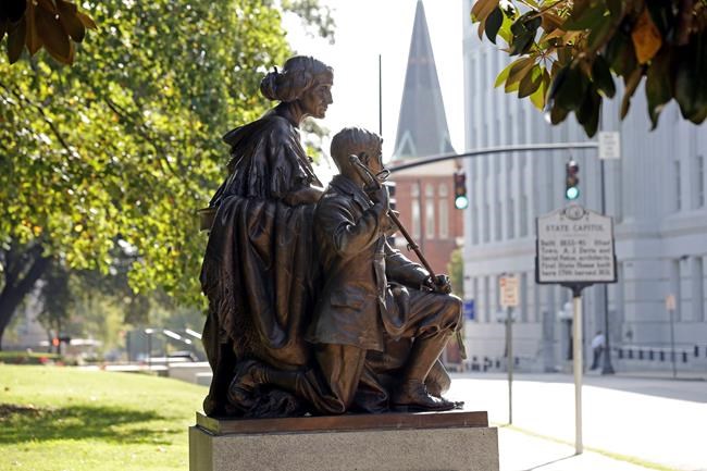 Decision on moving N Carolina Confederate monuments delayed | iNFOnews.ca