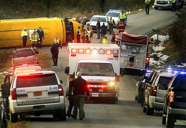 North Carolina bus crash injures 13 middle school students | iNFOnews.ca