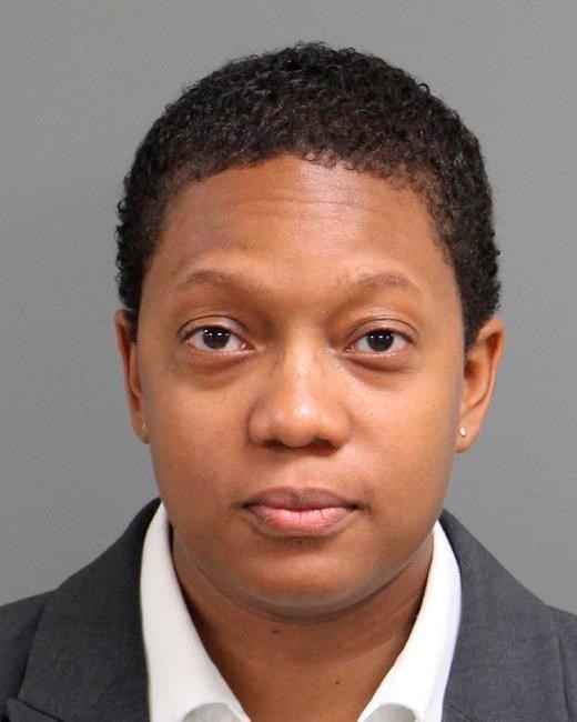 Video shows officers tackle, punch North Carolina man | iNFOnews.ca