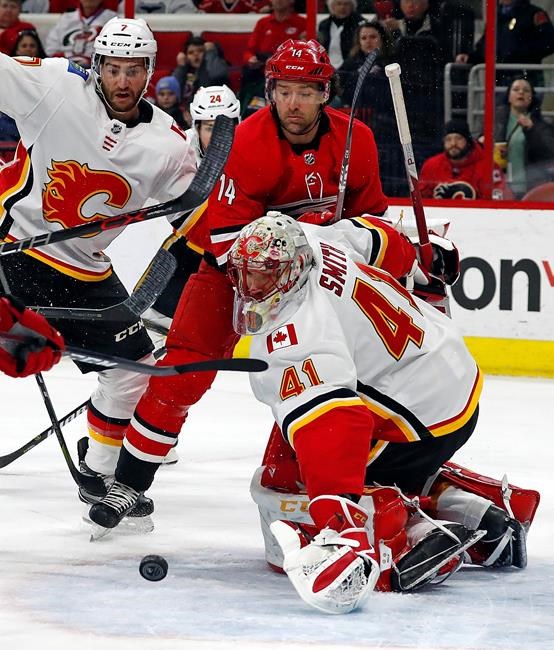 Hamilton, Flames beat Hurricanes 4-1 for 7th win in row | iNFOnews.ca Hamilton, Flames beat Hurricanes 4-1 for 7th win in row | iNFOnews.ca