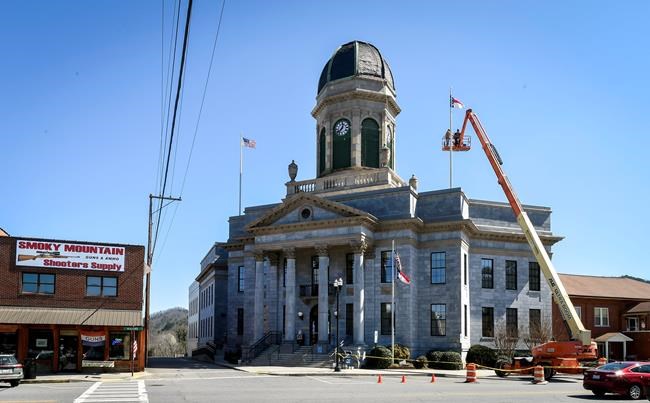 State to take over child welfare office after AP story | iNFOnews.ca