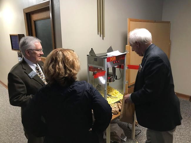 Popcorn machine nixed at North Dakota Capitol after alarms | iNFOnews.ca Popcorn machine nixed at North Dakota Capitol after alarms | iNFOnews.ca