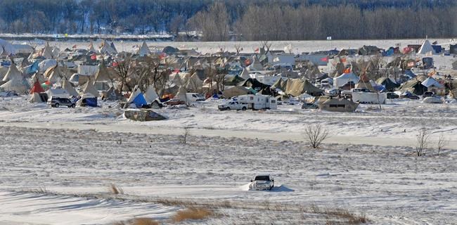The Latest: Dakota Access protesters beginning to leave | iNFOnews.ca
