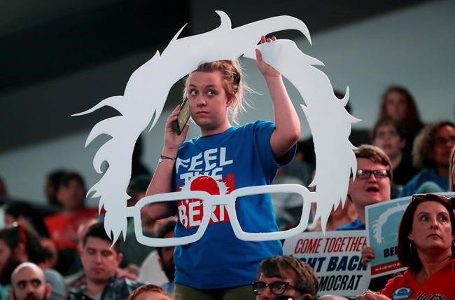 The senior Sanders backs party youth to remake Democrats | iNFOnews.ca The senior Sanders backs party youth to remake Democrats | iNFOnews.ca