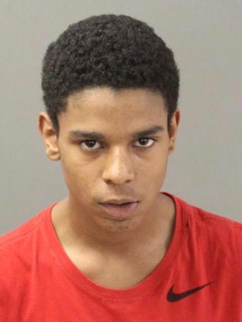 Teen arrested on murder warrant in Nebraska mall shooting | iNFOnews.ca