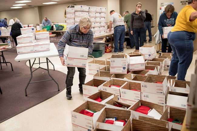 Iowa and Nebraska volunteers send cookies to US armed forces | iNFOnews.ca