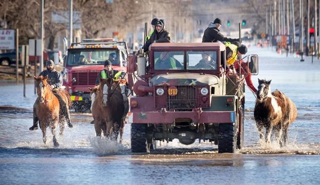 The Latest: Up to 500 homes damaged in 1 Nebraska county | iNFOnews.ca