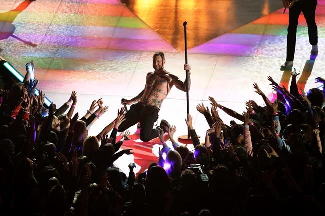 Review: Thank U, Next: Maroon 5's halftime show was basic | iNFOnews.ca