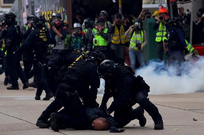 Thousands-strong Hong Kong protest cut short by clashes | iNFOnews.ca Thousands-strong Hong Kong protest cut short by clashes | iNFOnews.ca