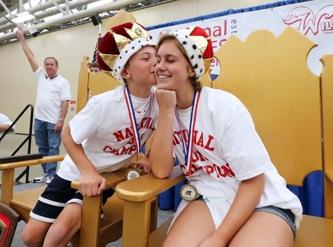 At New Jersey beach town, king and queen of marbles crowned | iNFOnews.ca At New Jersey beach town, king and queen of marbles crowned | iNFOnews.ca