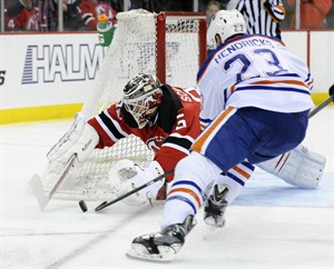 Devils defenceman John Merrill scores 1st NHL goal in OT for 2-1 win over Oilers | iNFOnews.ca CP27120517