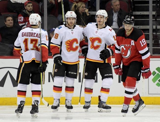 Gaudreau has 2 assists, Flames win season-high 7th straight | iNFOnews.ca Gaudreau has 2 assists, Flames win season-high 7th straight | iNFOnews.ca