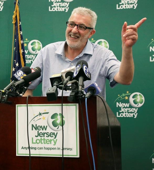New Jersey man claims $315 million Powerball jackpot | iNFOnews.ca