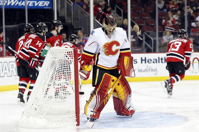 Devils win 2nd straight, 4-2 over the Calgary Flames | iNFOnews.ca CP36074711