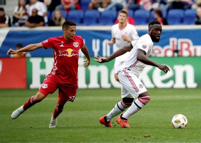 New York Red Bulls score late, beat Toronto FC 2-0 | iNFOnews.ca New York Red Bulls score late, beat Toronto FC 2-0 | iNFOnews.ca