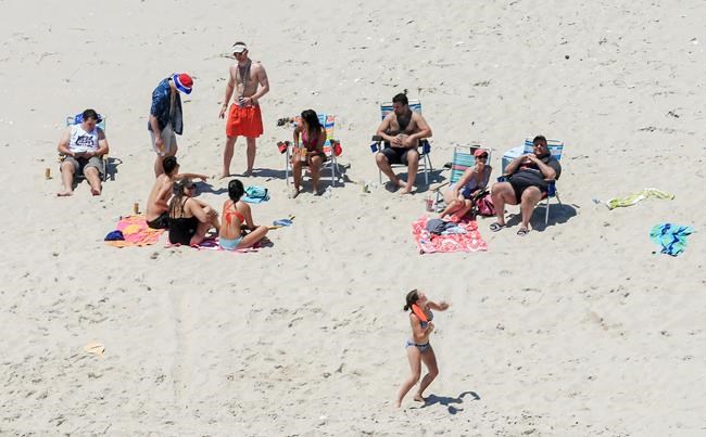Christie: Public outcry over Beachgate 'hurt' family | iNFOnews.ca CP1710823483