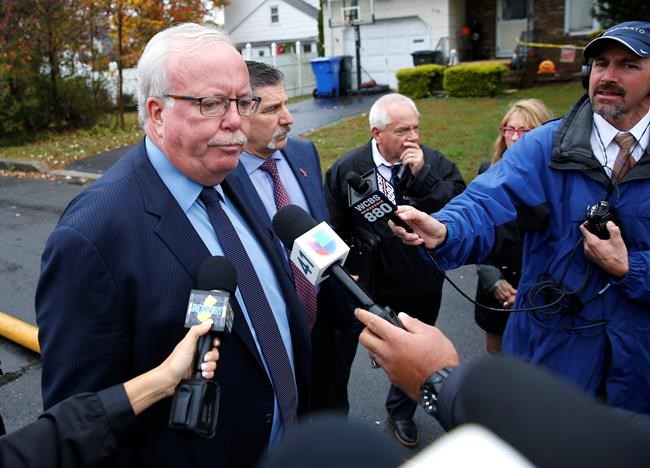 The Latest: Feds say pilot suddenly lost touch before crash | iNFOnews.ca