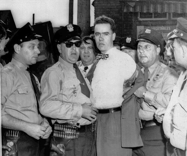 Florida student's grandfather survived 1949 mass shooting | iNFOnews.ca