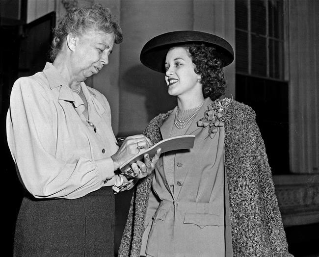 1944 Miss America who inspired WWII effort dies at 92 | iNFOnews.ca 1944 Miss America who inspired WWII effort dies at 92 | iNFOnews.ca