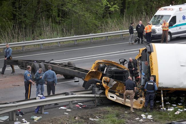 The Latest: Many hurt in bus crash released from hospitals | iNFOnews.ca