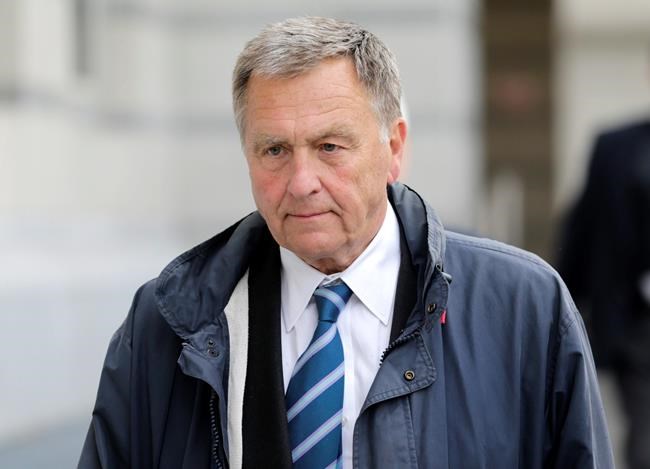 Christie mentor avoids prison time in United bribery scandal | iNFOnews.ca CP1147203793