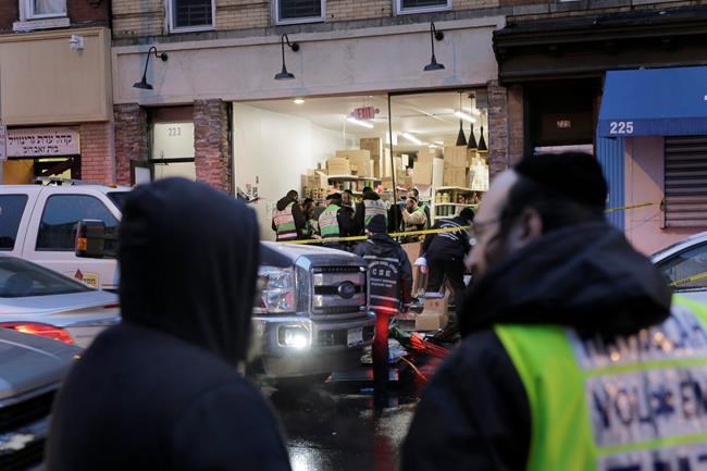 Jersey City's mayor says gunmen targeted kosher market | iNFOnews.ca