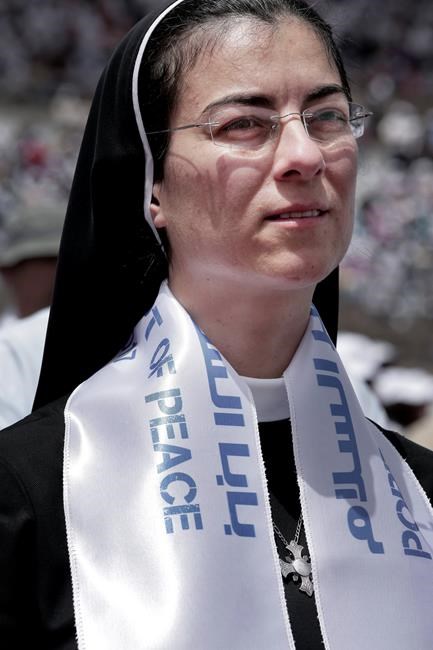 Pope's timely Egypt visit comforts grief-stricken Christians | iNFOnews.ca