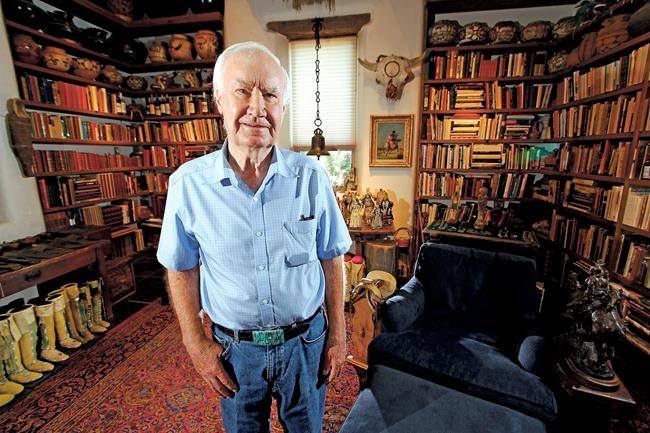 Police implore author who says he hid treasure to end hunt | iNFOnews.ca Police implore author who says he hid treasure to end hunt | iNFOnews.ca