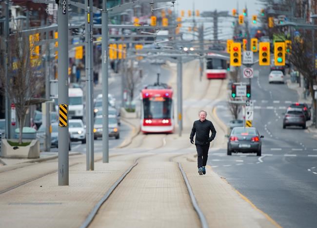 Growing calls to re-open parks, expand streets to pedestrians amid COVID-19 | iNFOnews.ca CP2057203506