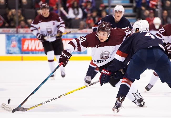 Clayton Keller, Americans beat Latvia 6-1 at world junior hockey championship | iNFOnews.ca Clayton Keller, Americans beat Latvia 6-1 at world junior hockey championship | iNFOnews.ca
