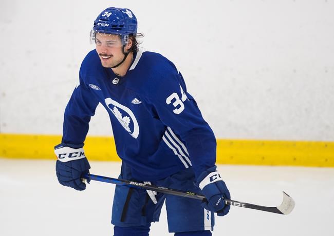 Matthews, MacKinnon, O'Reilly named finalists for NHL's Lady Byng award | iNFOnews.ca