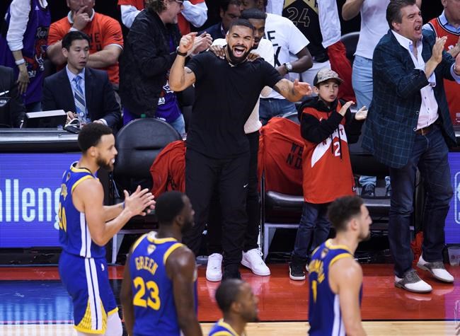 Drake, Wayne Gretzky among the celebrities taking in Game 5 of the NBA Finals | iNFOnews.ca