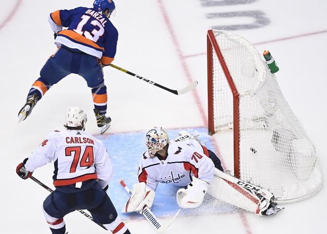 Islanders beat Capitals 2-1 in OT, take 3-0 lead in series | iNFOnews.ca Islanders beat Capitals 2-1 in OT, take 3-0 lead in series | iNFOnews.ca