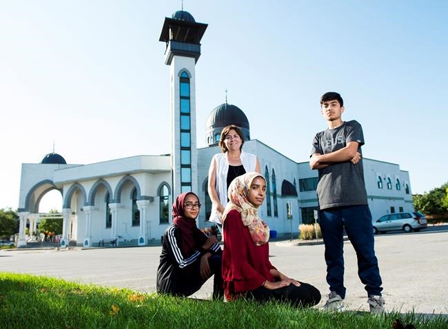 CBC-TV documentary examines life as a Muslim teenager | iNFOnews.ca